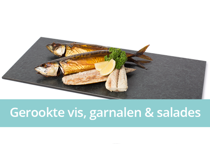 Gerookte vis, garnalen en zelfgemaakte salades